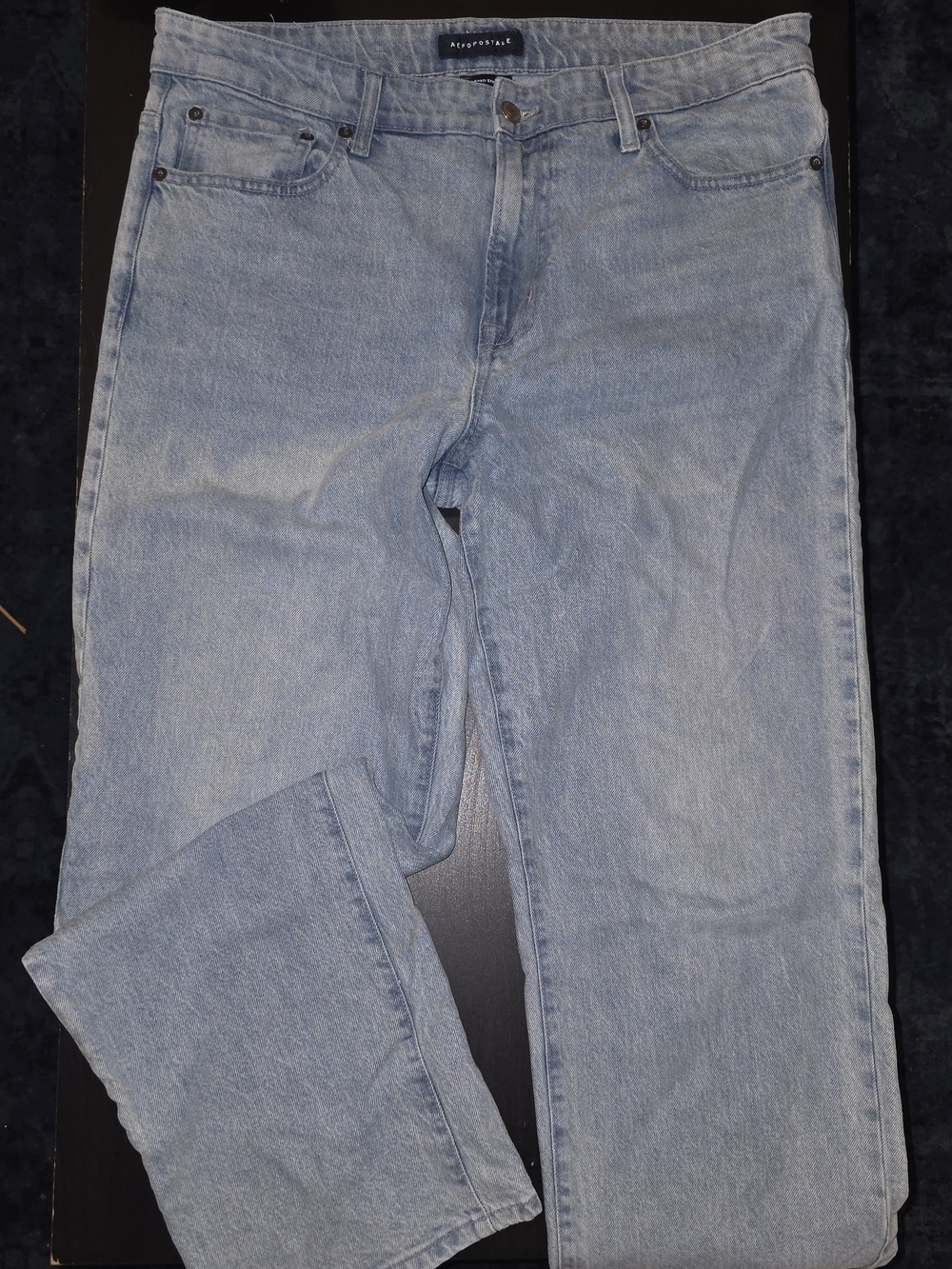 Aéropostale 34/30 Light Wash Relax Straight Leg Jeans
